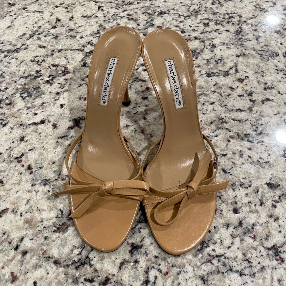 Charles David bow heels